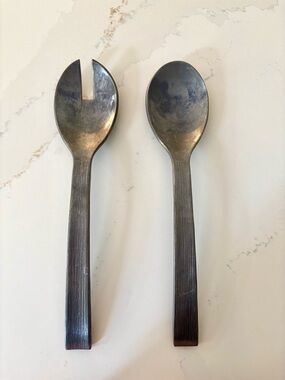 Vera Wang for Wedgwood Vesta 2 Piece Salad Serving Set Spoons - in Pewter